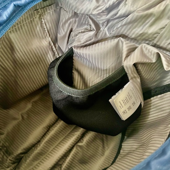 Sherpani Bree LE Cross-Body Bag RFID Protection - Picture 7 of 11